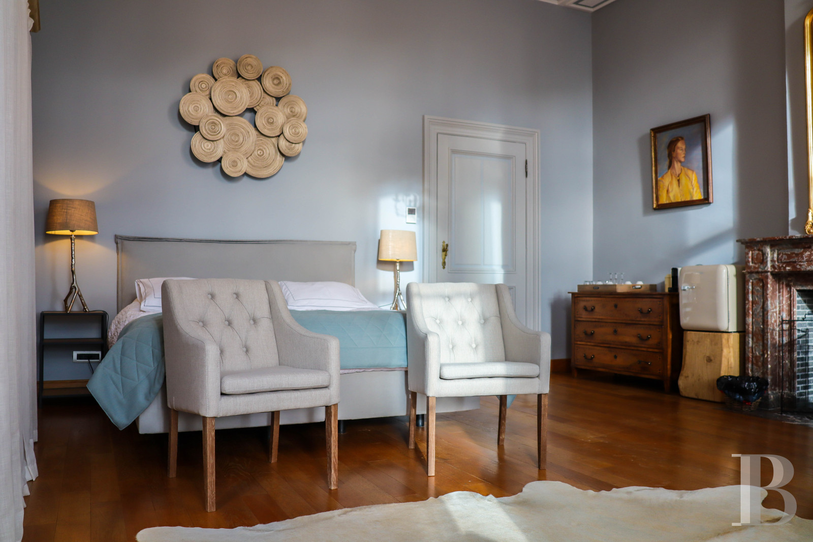 A chateau-fortress with a one hundred hectare estate in the county of Namur, to the south of Brussels in Belgium - photo  n°32